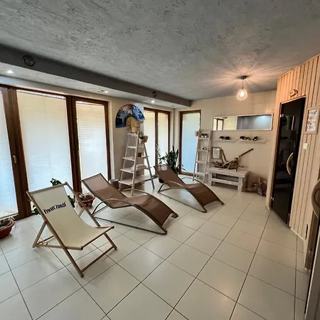 Ku Sloncu - Rozewie Z Widokiem Na Morze! Basen, Sauna, Plac Zabaw, Zaledwie 200 M Od Zejscia Na Plaze Lägenhet